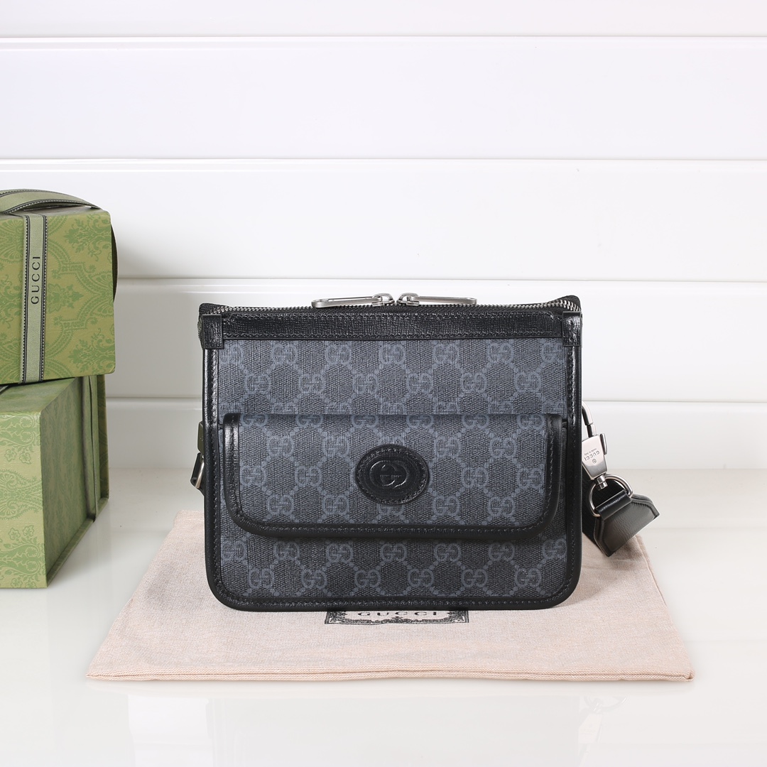 Messenger bag with Interlocking GG 674164