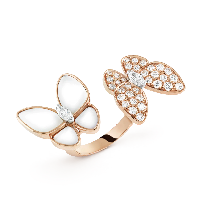 Van Cleef & Arpels Fluttering Butterfly Ring, Two Butterfly Between the Finger ring