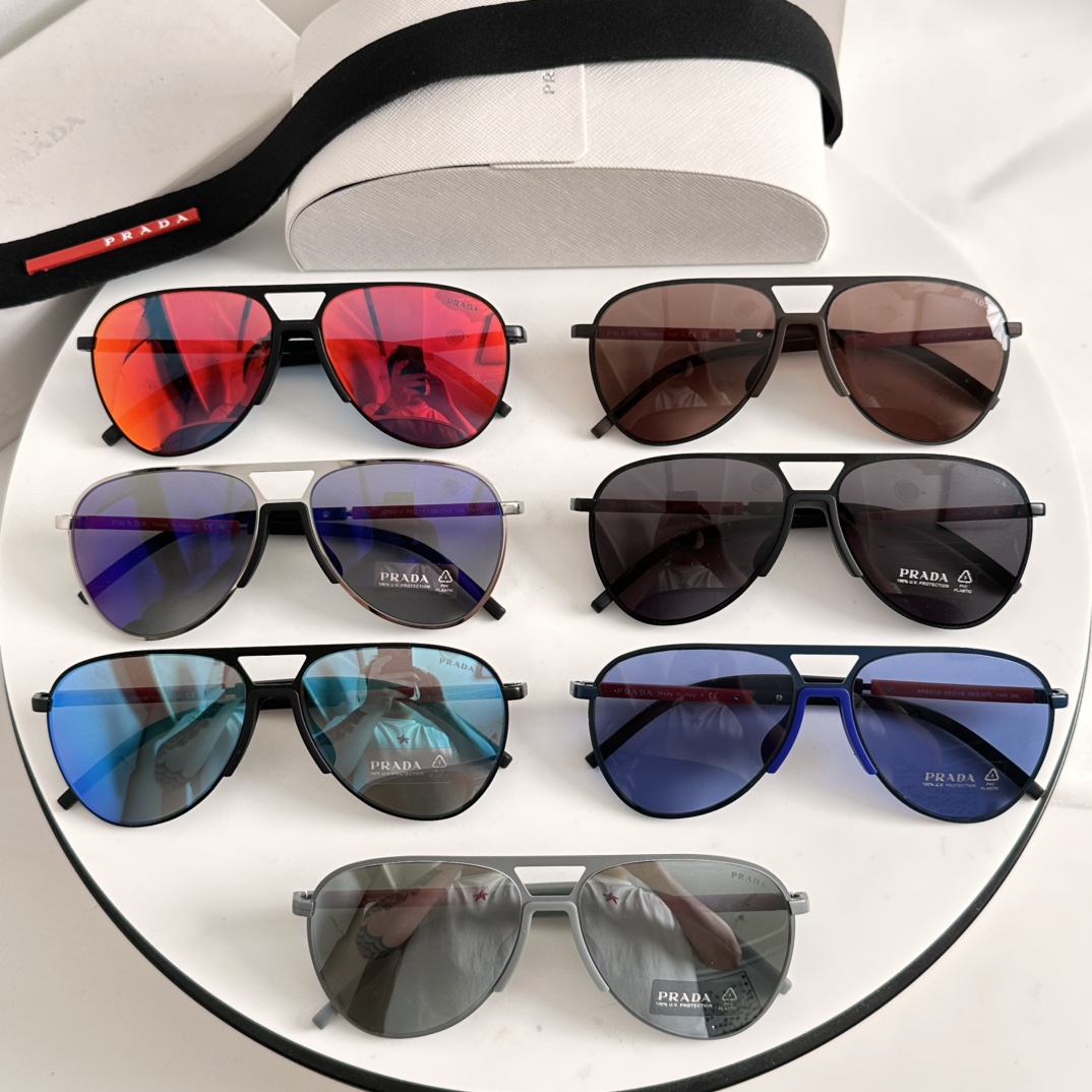 Prada Sunglasses SPS51X SM071
