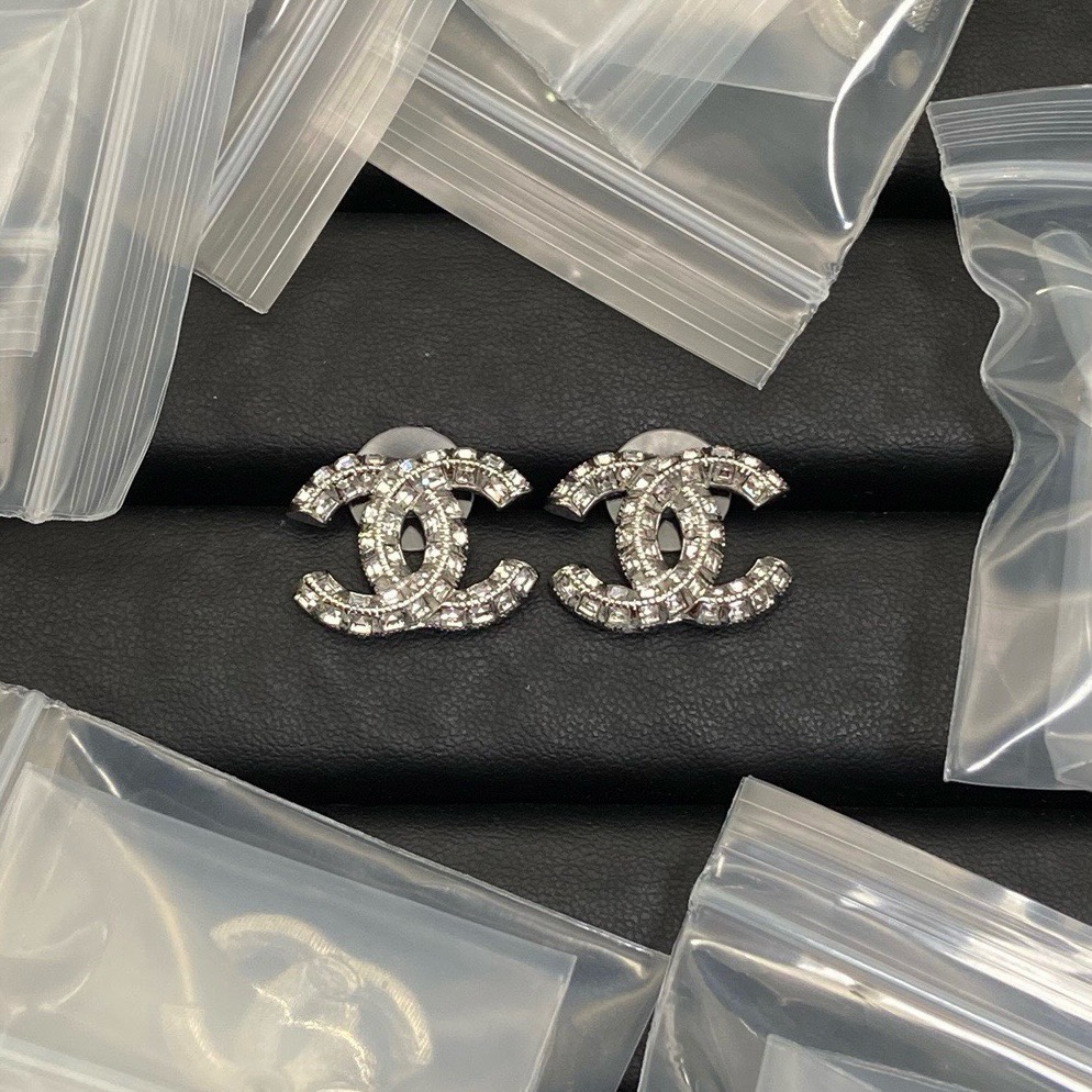 Chanel Earring 046
