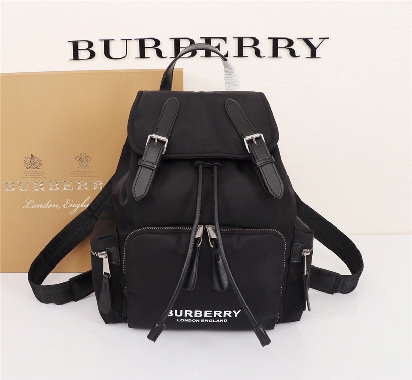BURBERRY Bags Military backpack (7AReplica）