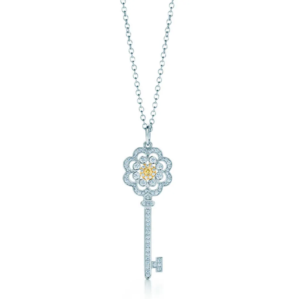 Tiffany Keys Rose Key Pendant Necklace Diamonds Sterling Silver Girls LA Sale GRP07683