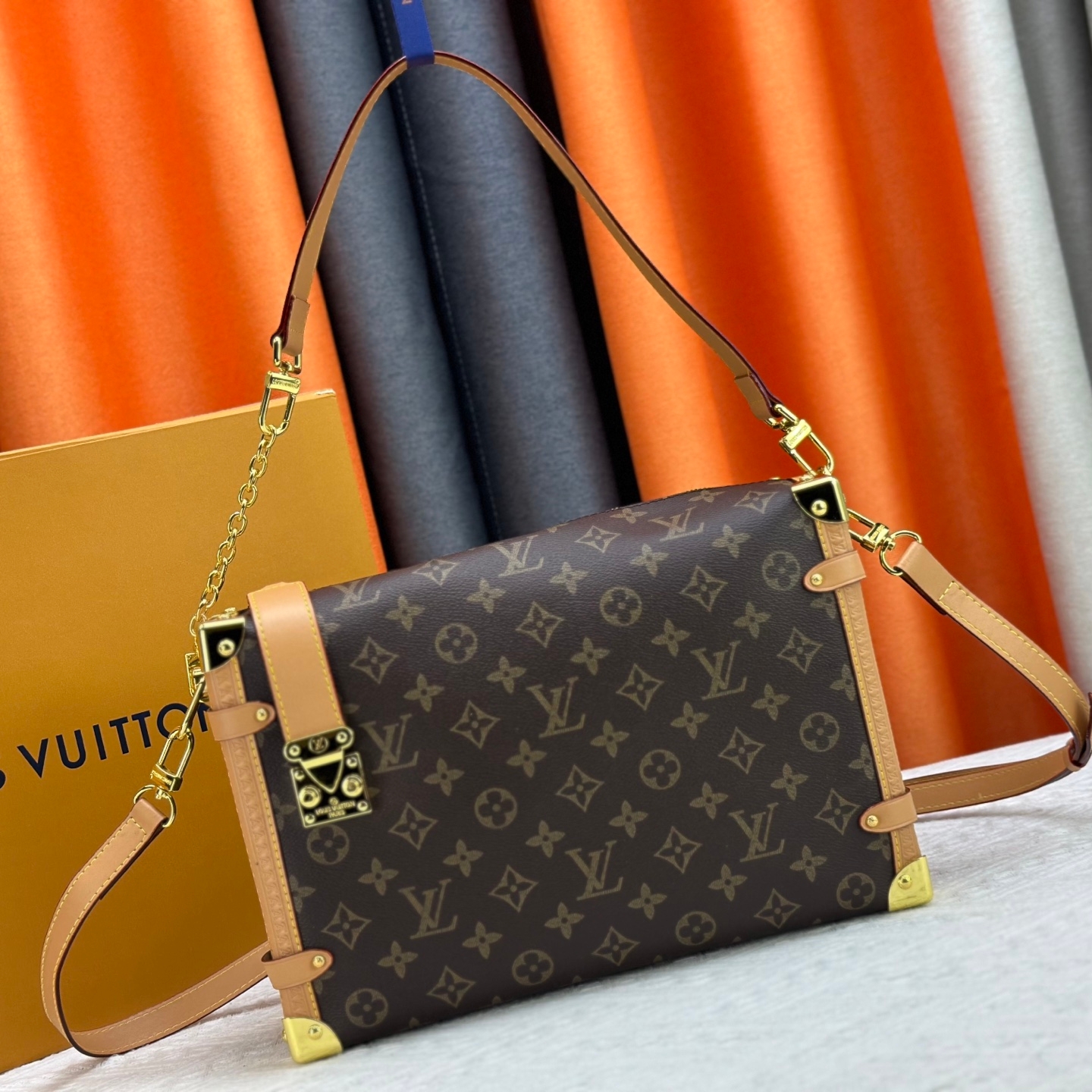 Louis Vuitton Side trunk pm handbag M46358