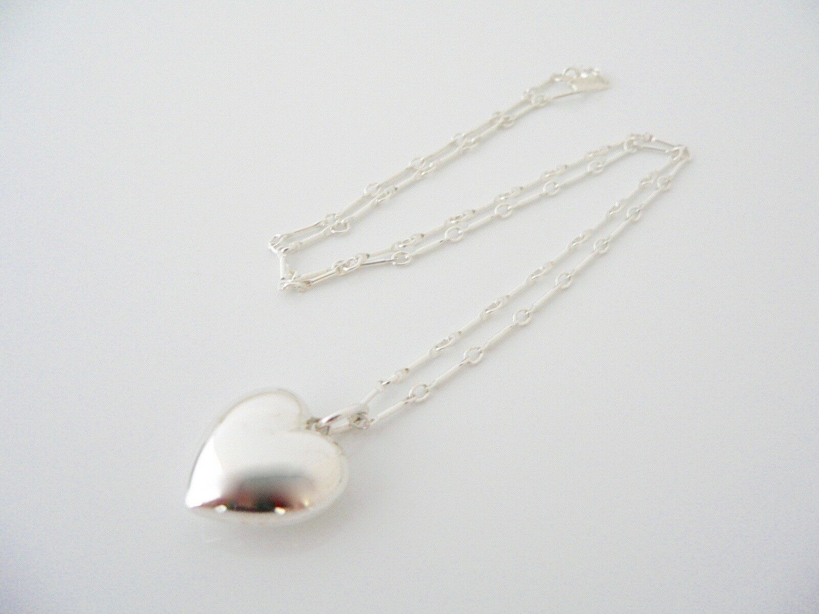 Tiffany & Co Silver Heart Necklace Pendant Charm 18 In Chain Puff Puffed Mint