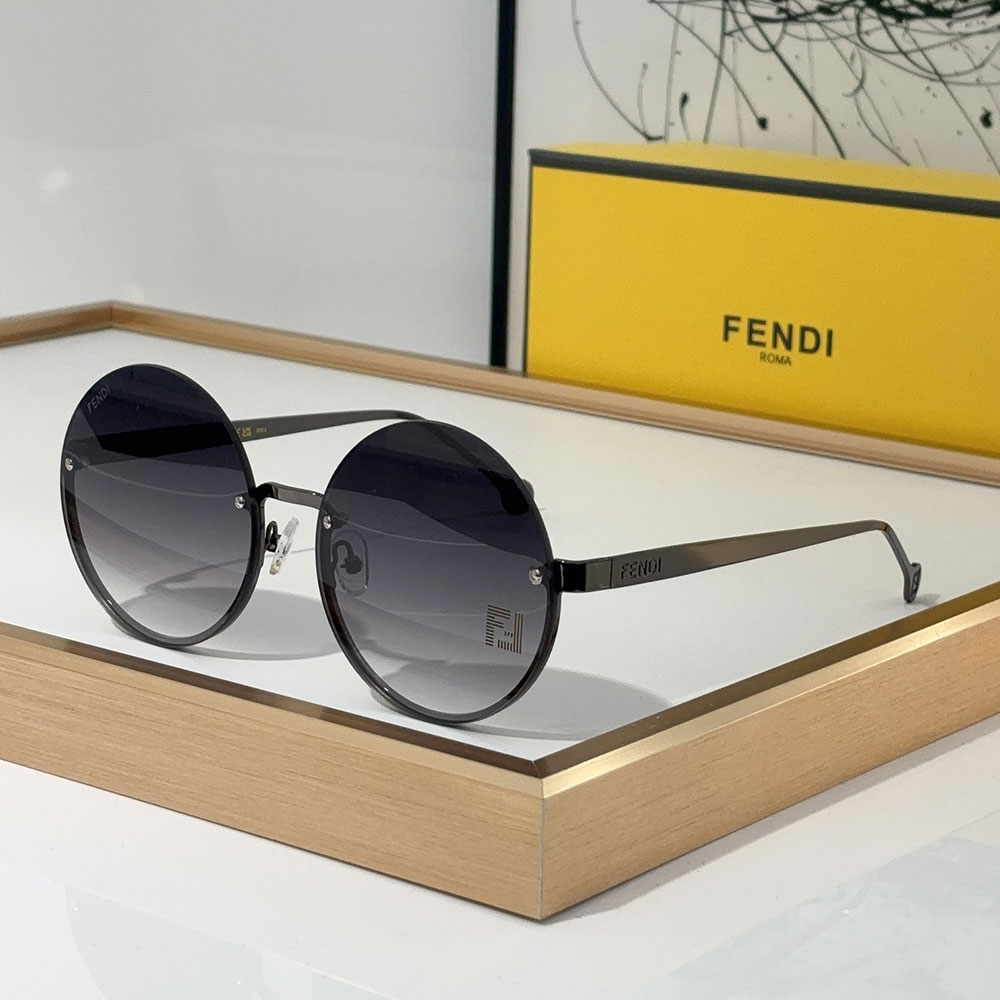 Fendi Lightweight Round Sunglasses Top quality 锛�Replica锛�