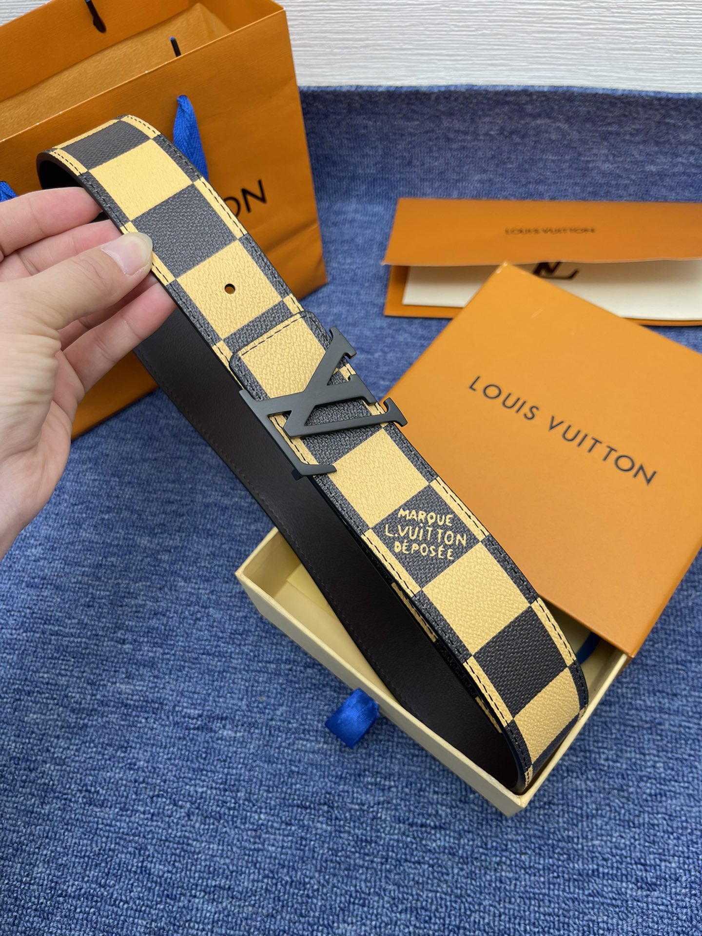 Louis Vuitton LV Leather Belts 1:1 Mirror Version