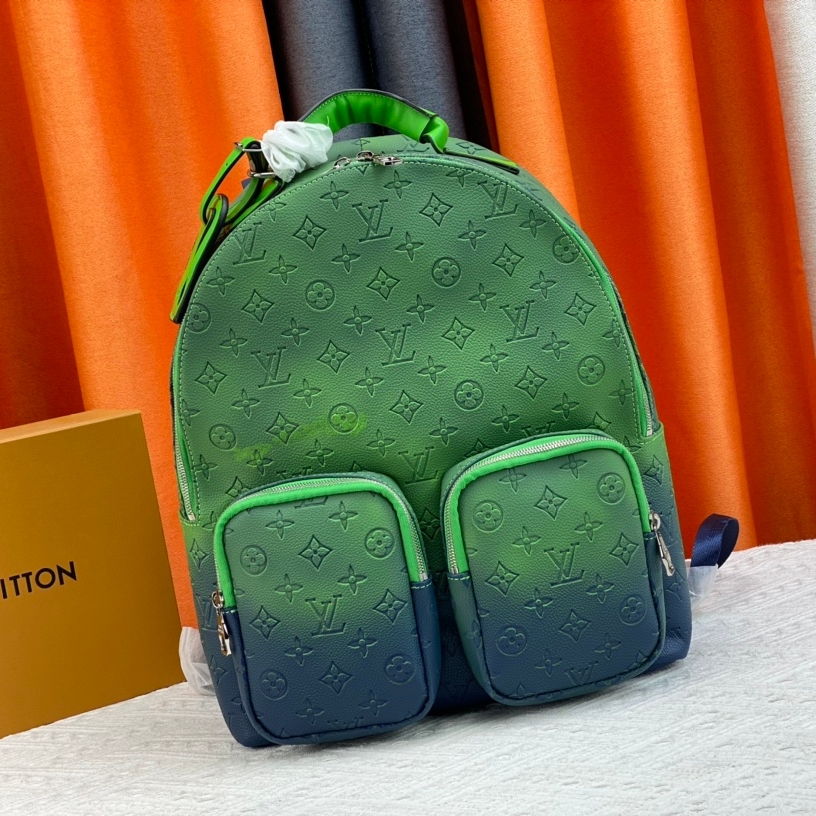 Louis Vuitton Shoulder bag Taurillon Illusion