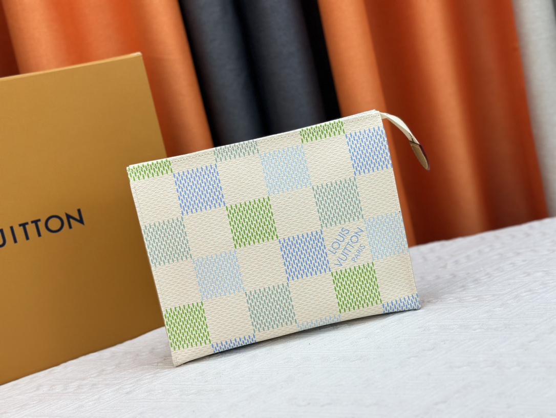 Louis Vuitton Toiletry Bag M40446 M61692 M47542 Shoulder Bag Handbag