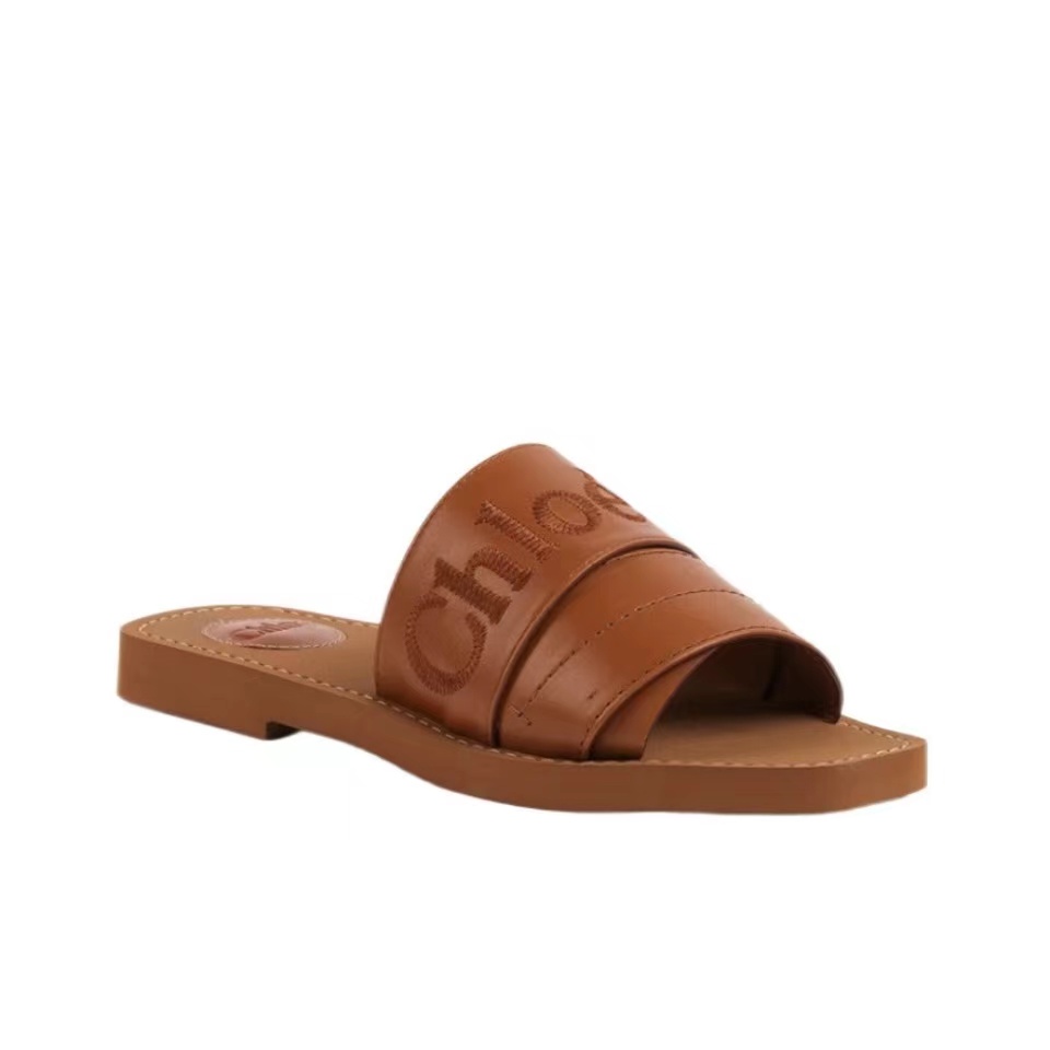 Chloe Leather Logo Embroidery Shoes Sandal (Replica)