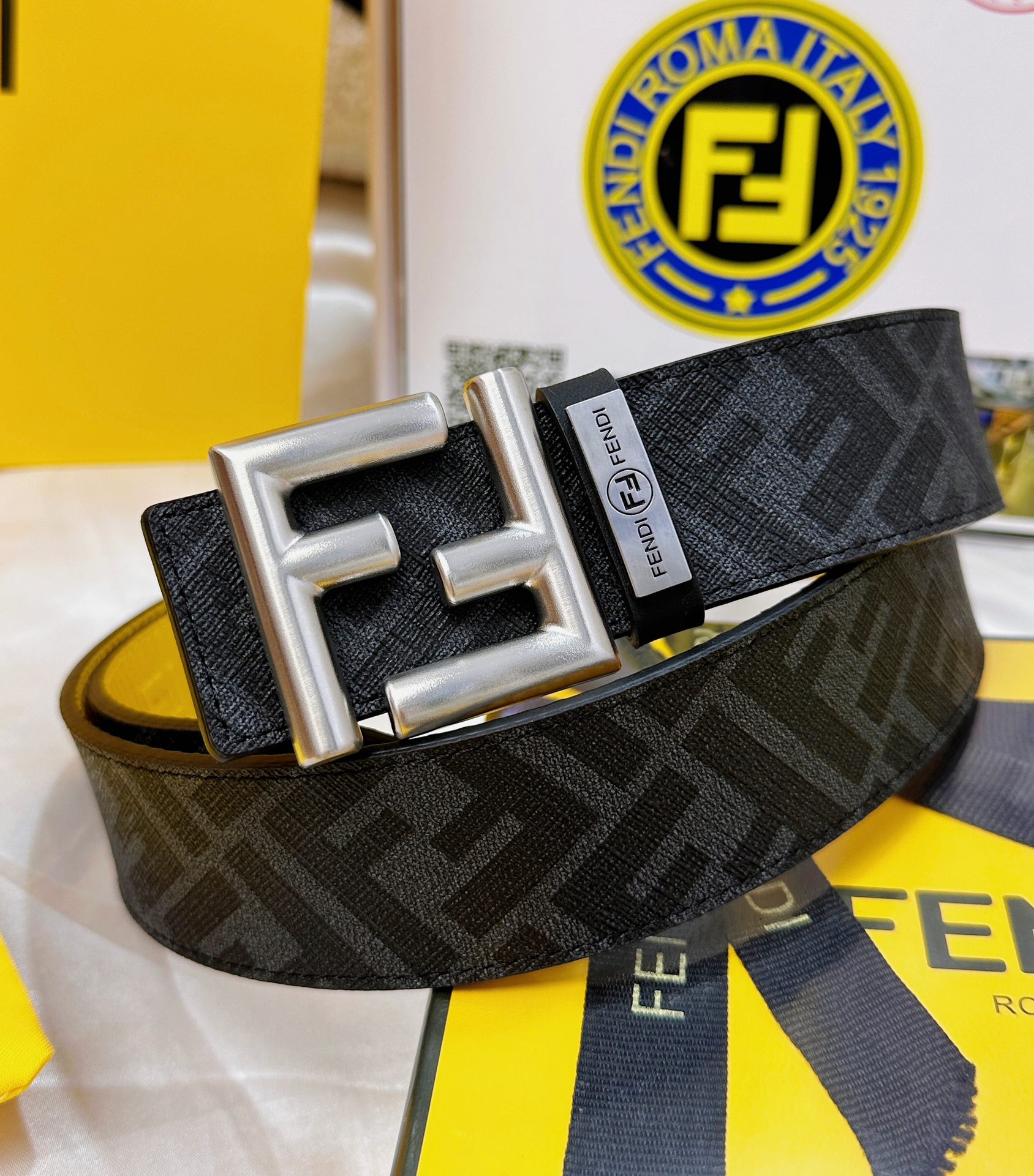 Fendi Leather Belts 1:1 Mirror Version