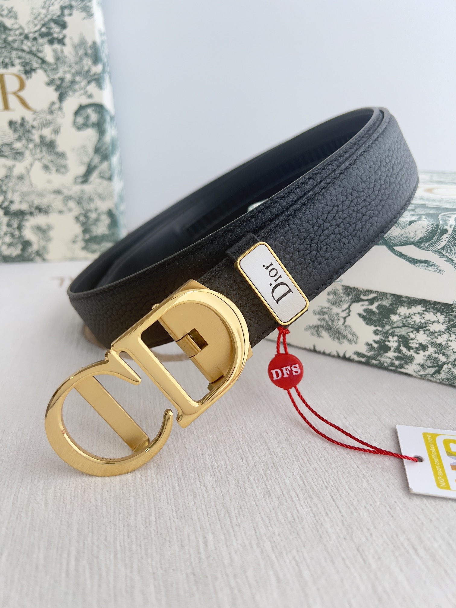 Dior Leather Belts 1:1 Mirror Version