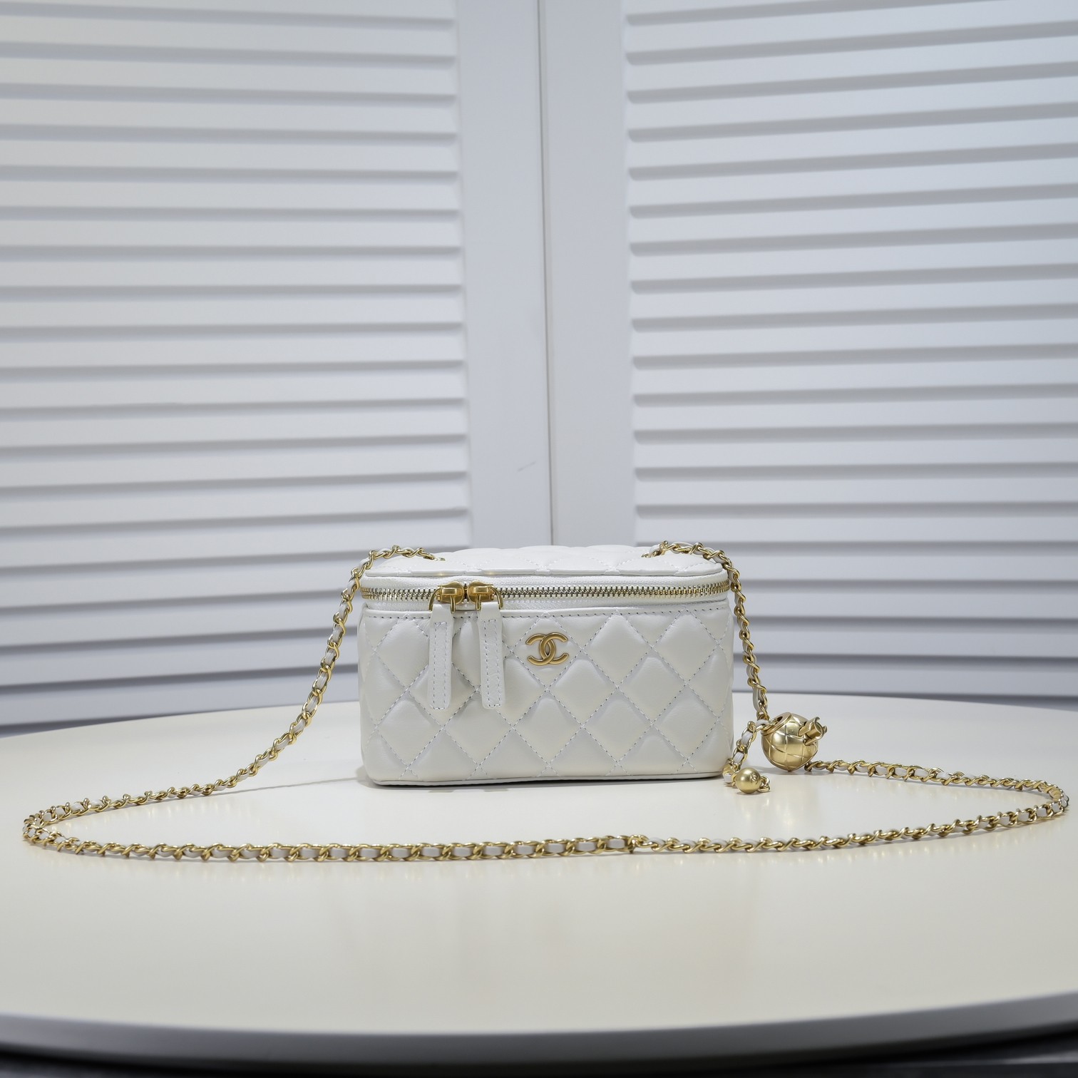 Chanel Golden·Ball Makeup Box Bag Shoulder Bag Handbag