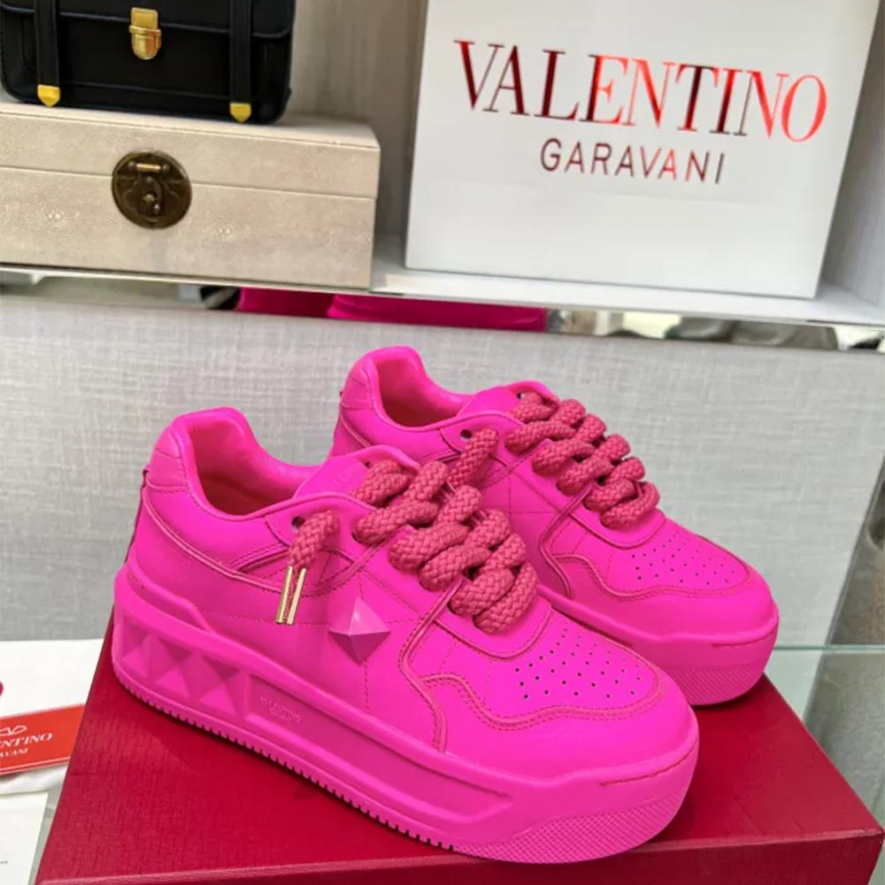 Valentino 002 Casual shoes XM 033