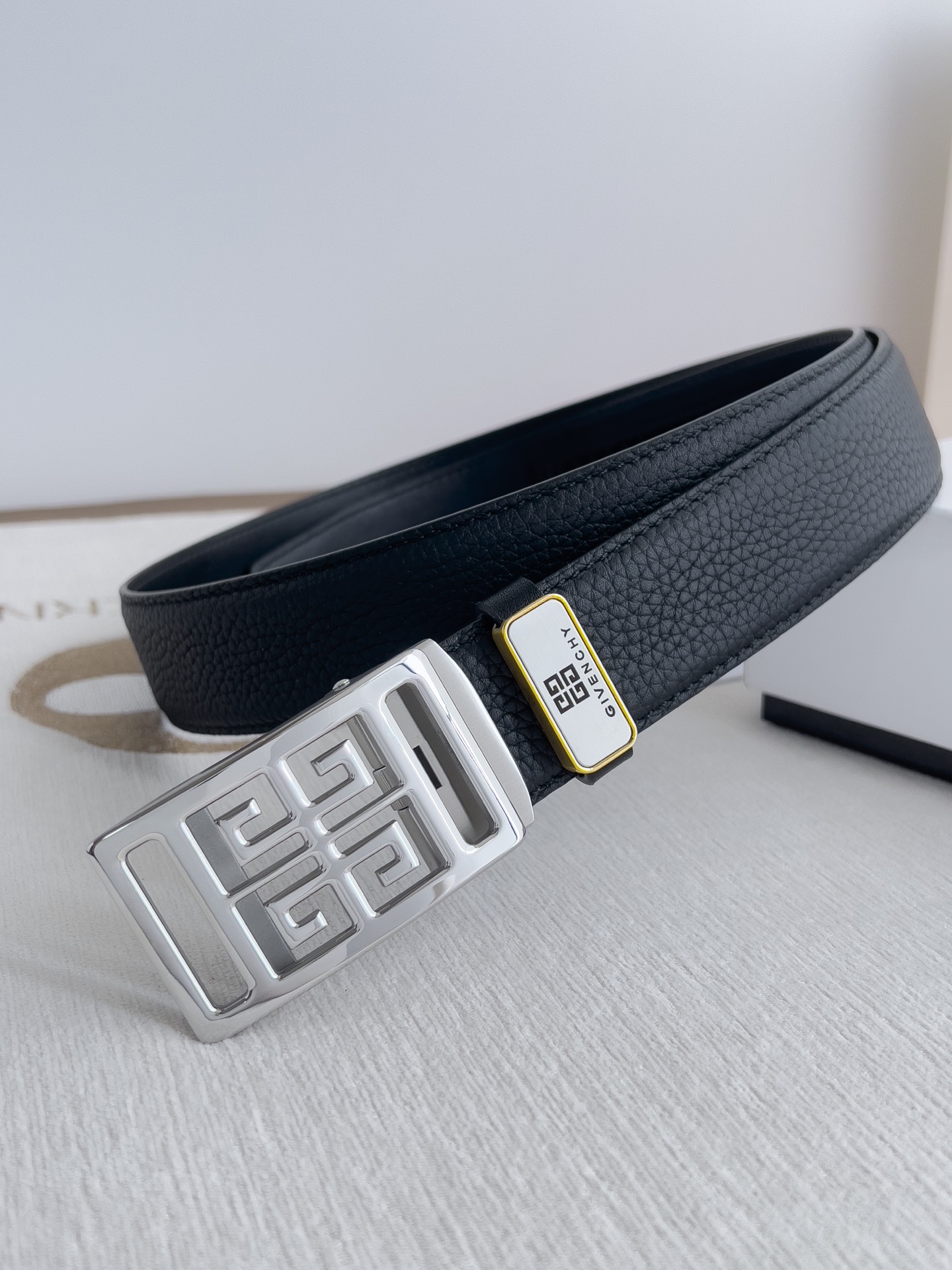 Givenchy Leather Belts 1:1 Mirror Version