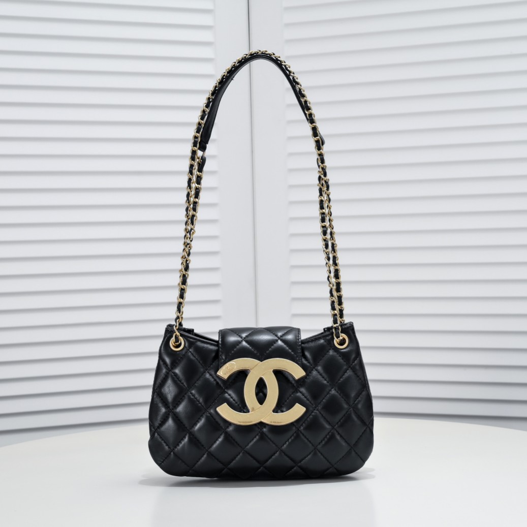 Chanel 24C Shoulder Bag Handbag