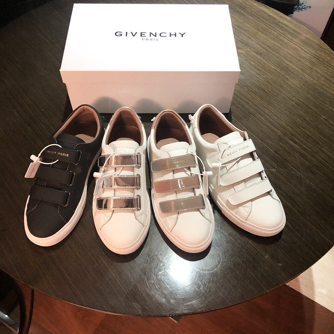 GIVENCHY 011 Casual shoes XM 013