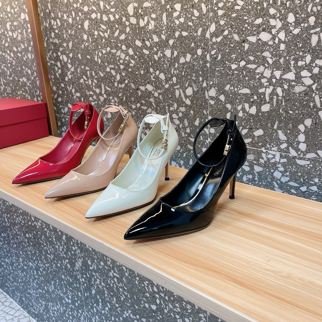 Valentino Shoes Small V-mouth decorative high heels