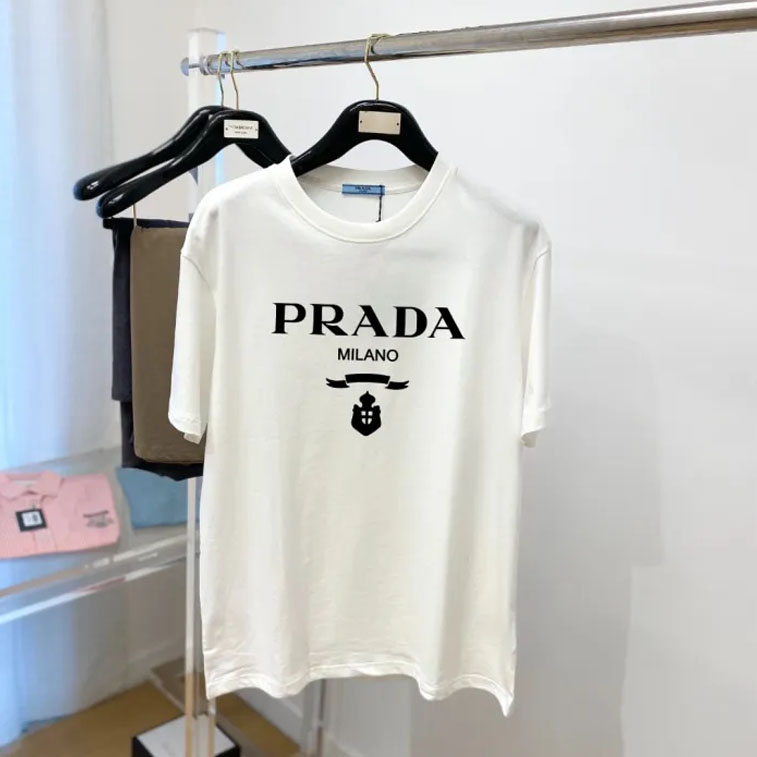 Prada T-Shirts 017