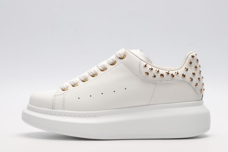 Alexander McQueen Oversized Snaker Shoes