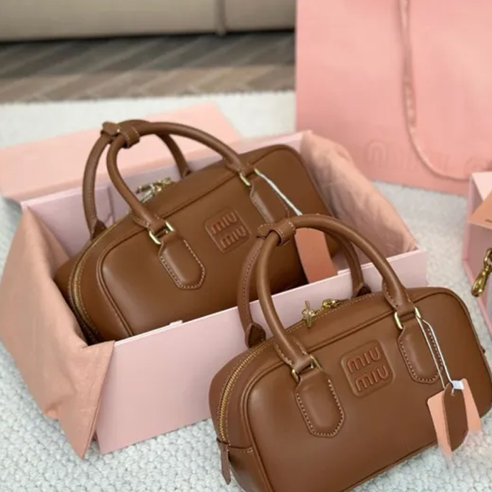 Miu Miu Handbag 002 LLS581591 22-27cm