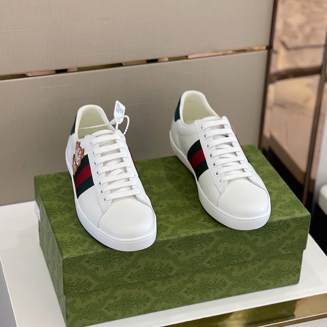 Gucci 009 Casual shoes XM082