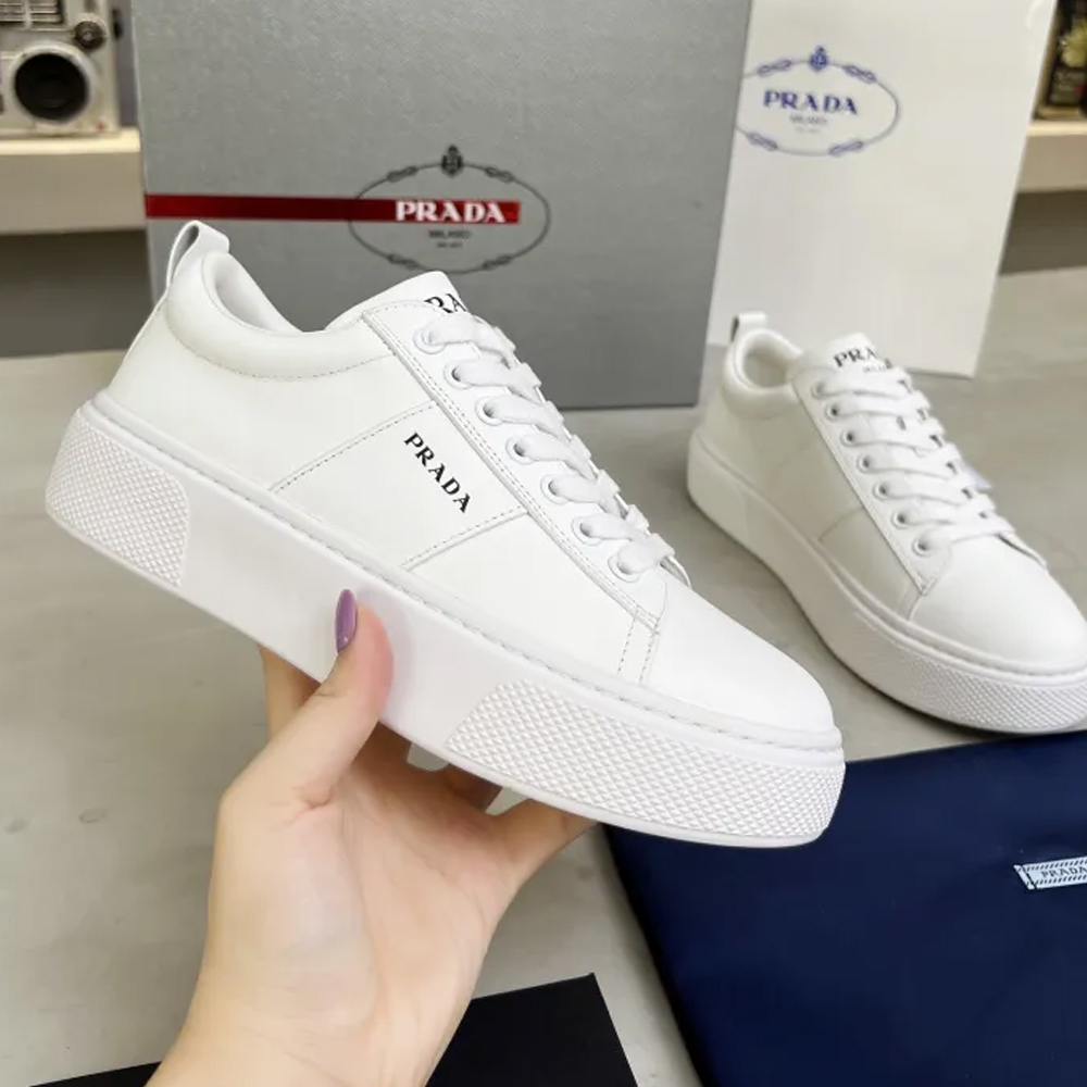 Prada 014 Casual shoes XM092