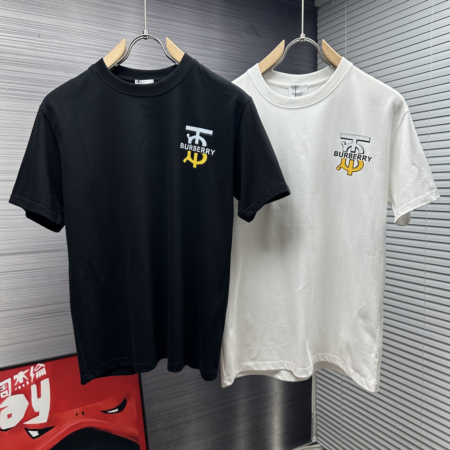 Burberry T-Shirts 006