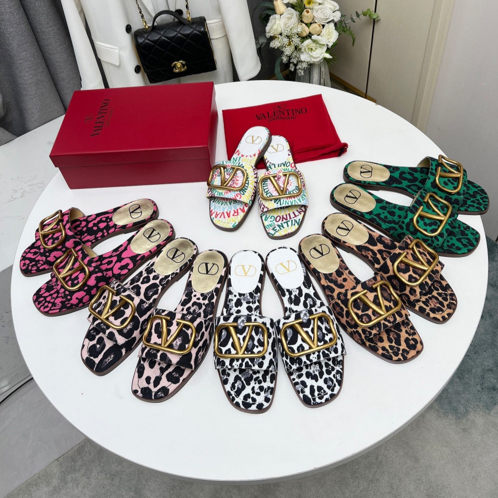 Valentino Shoes The latest series of women's slippers