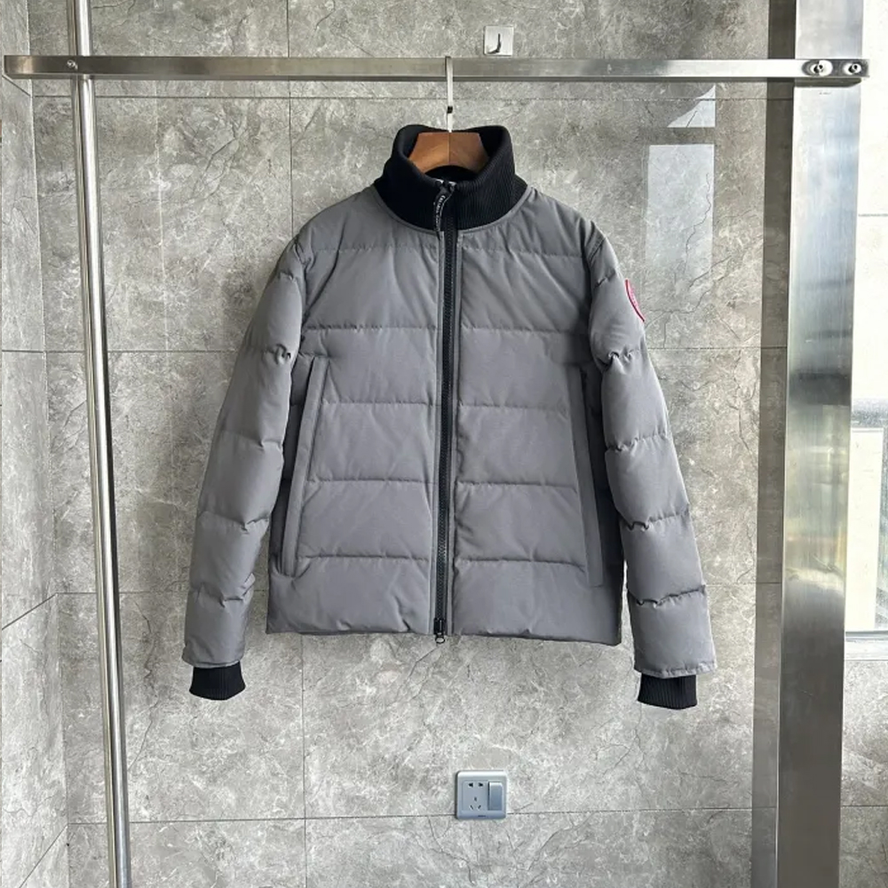 Canada Goose Down Jacket E42 FYZ024