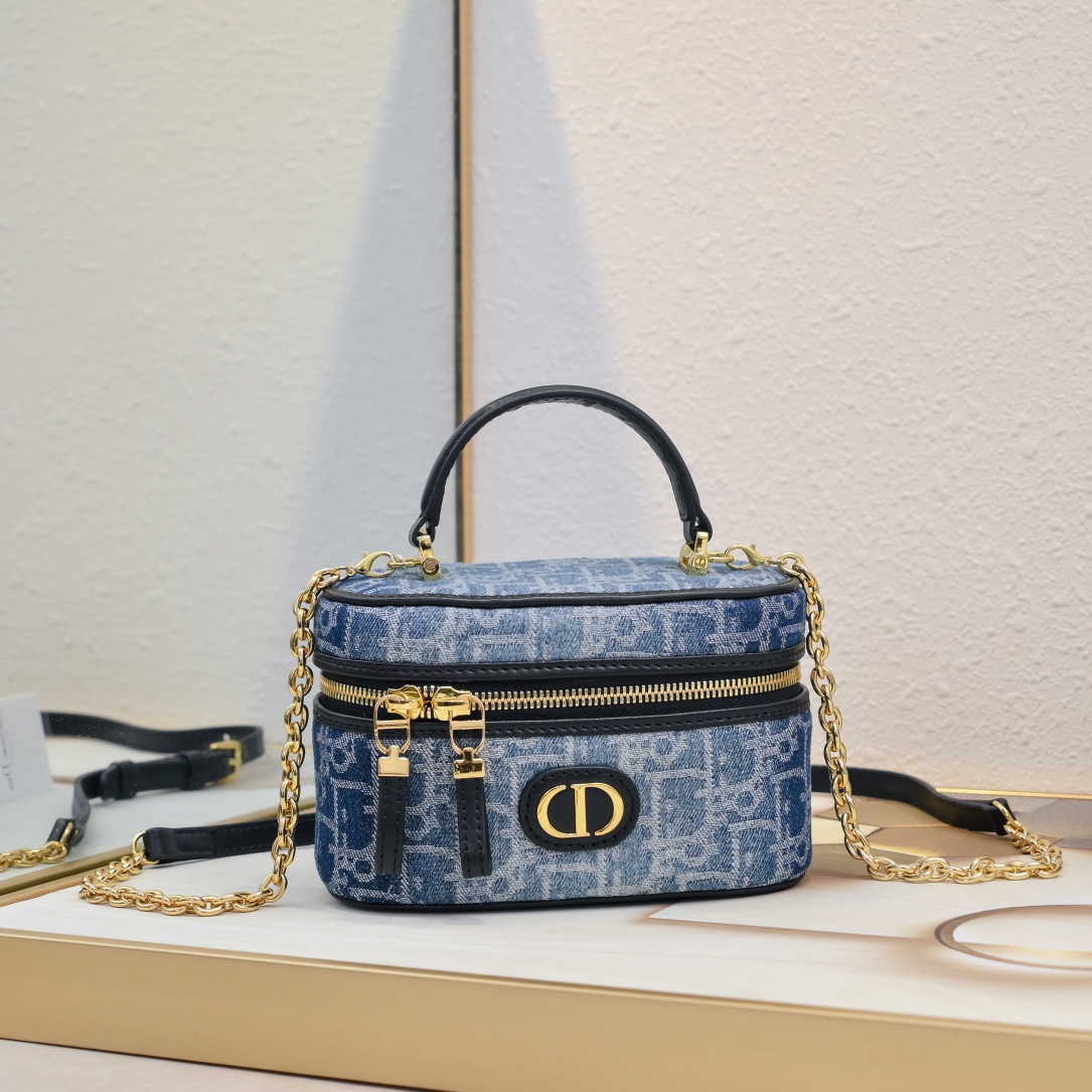 Dior Bag 30 montaigne Mini vanity Crossbody Bag 7099