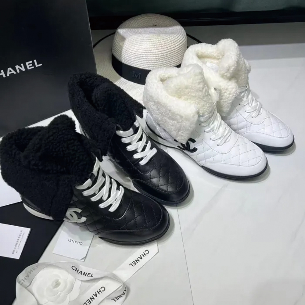 Chanel 022 Casual shoes XM053