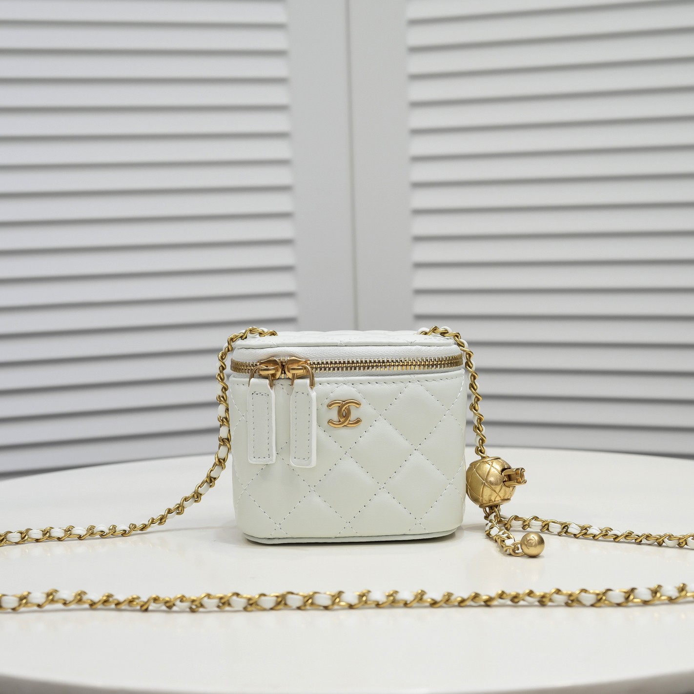 Chanel Golden·Ball Makeup Box Bag Small Shoulder Bag Handbag