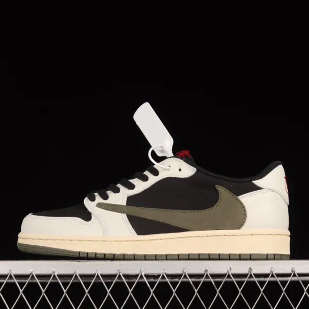 NIKE Travis Scott x Air Jordan 1 Low OG XM 063
