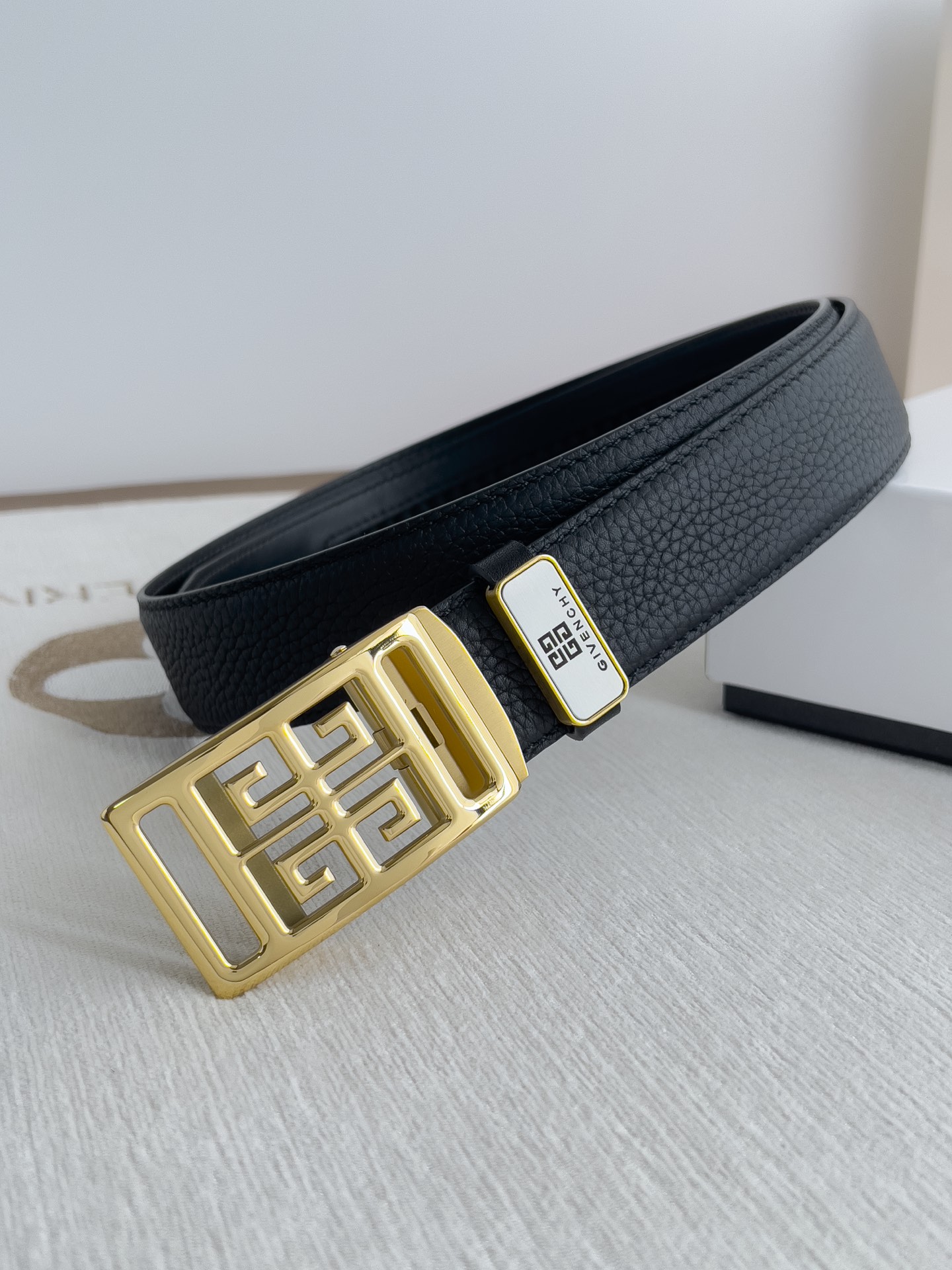 Givenchy Leather Belts 1:1 Mirror Version