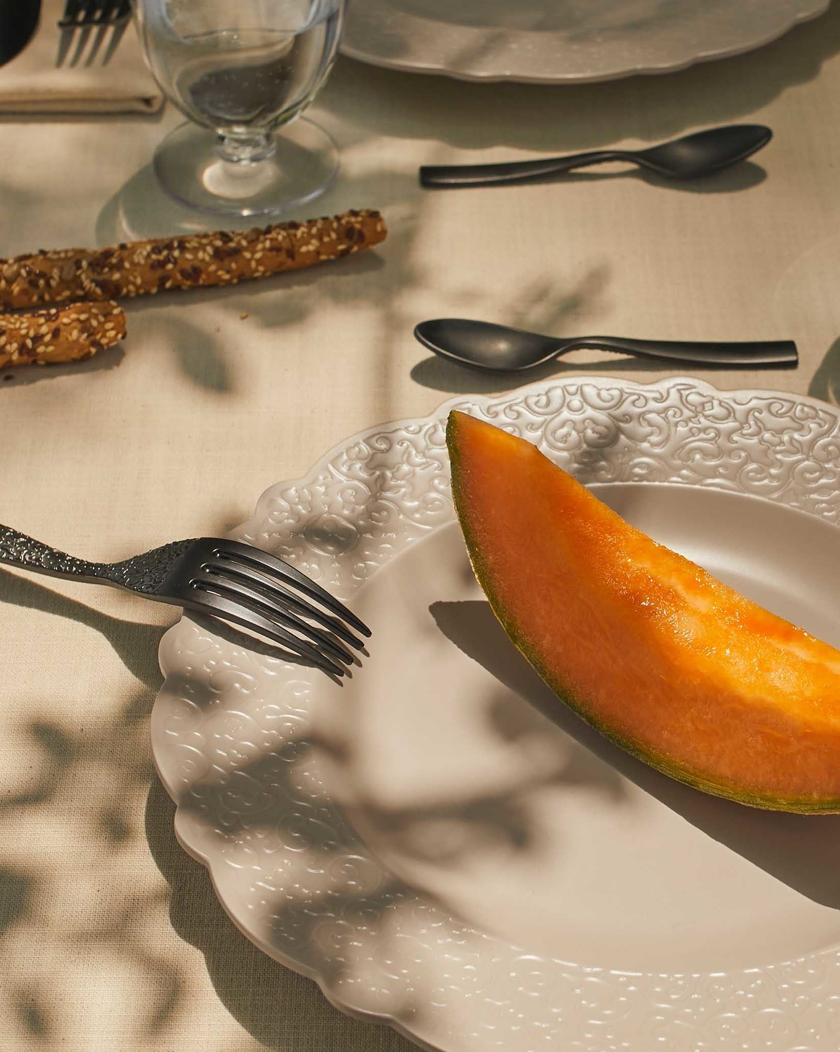 Dressed en plein air Dinner plate. 4 pieces Design Marcel Wanders