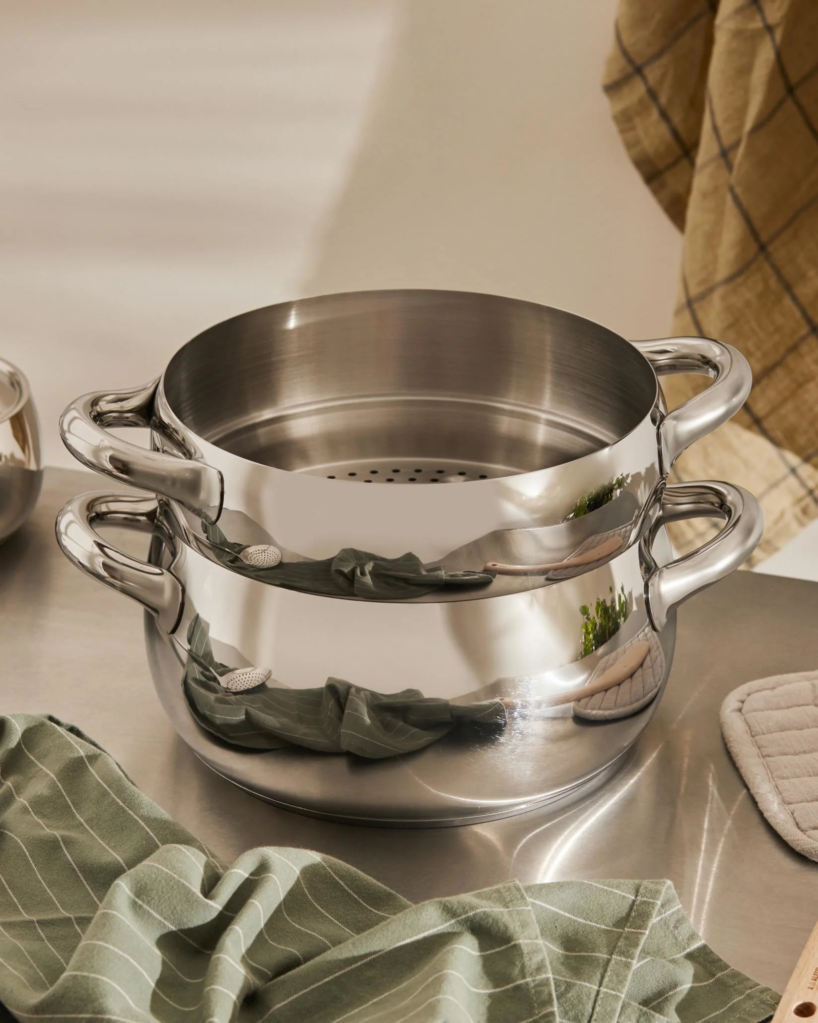 Mami Steamer basket Design Stefano Giovannoni