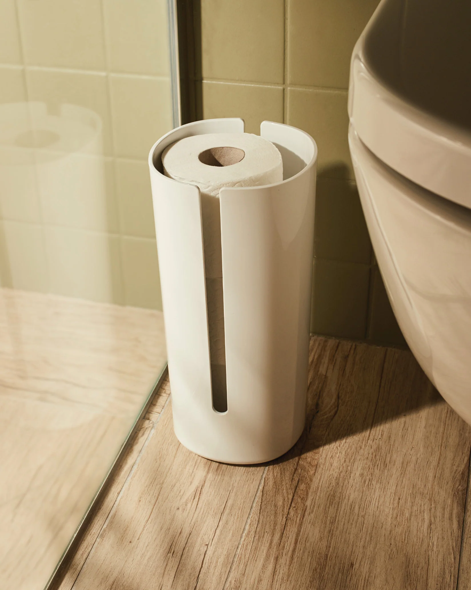 Birillo Toilet paper roll container Design Piero Lissoni