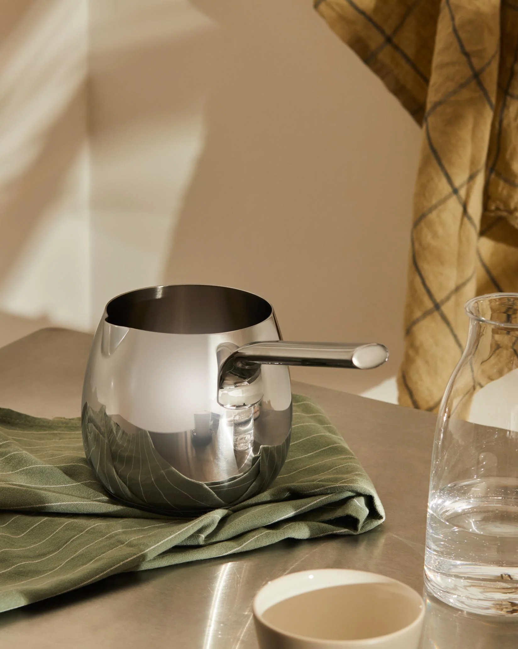 Mami Milk boiler Design Stefano Giovannoni