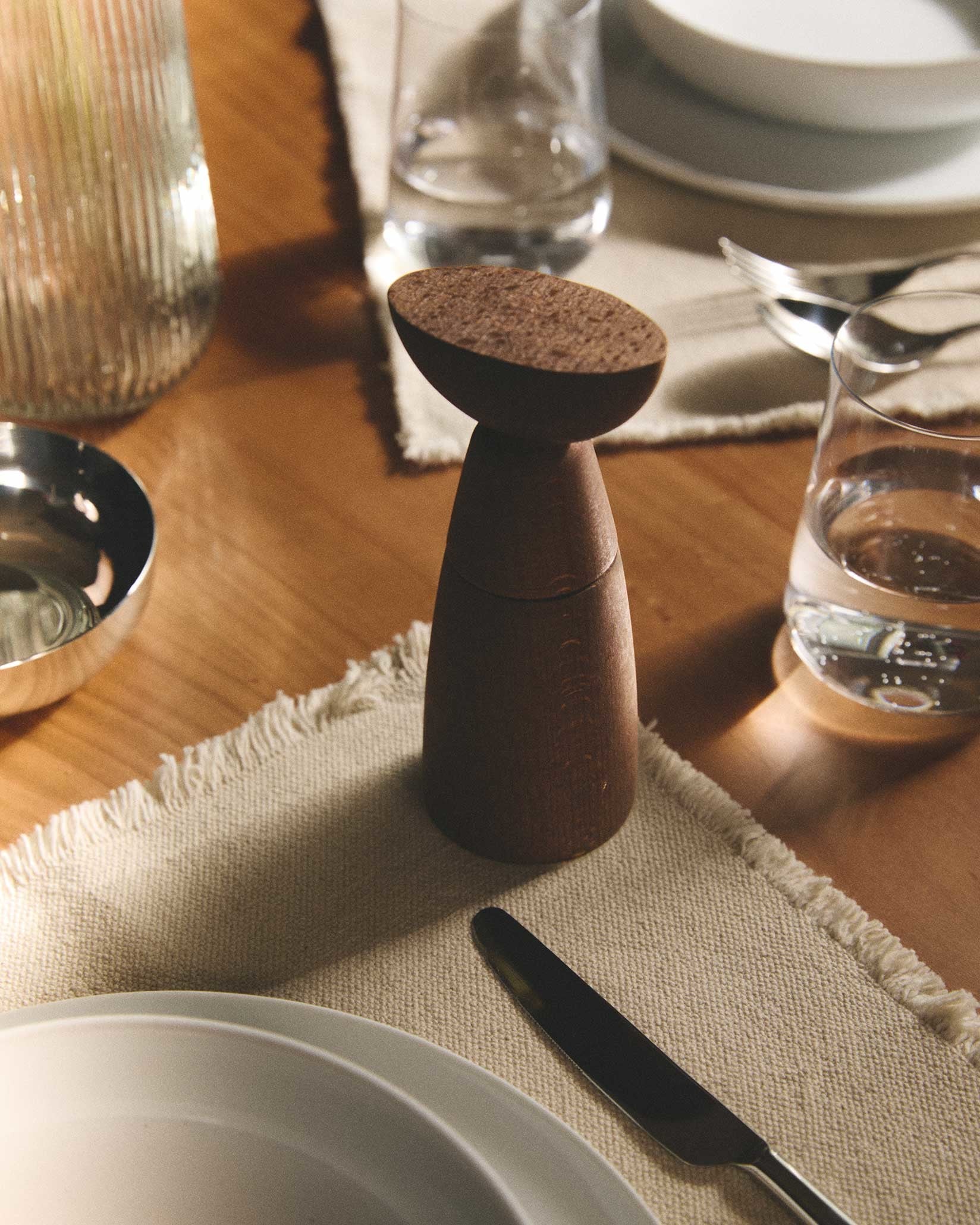 Oaxaca Salt pepper and spice mill Design Michele De Lucchi