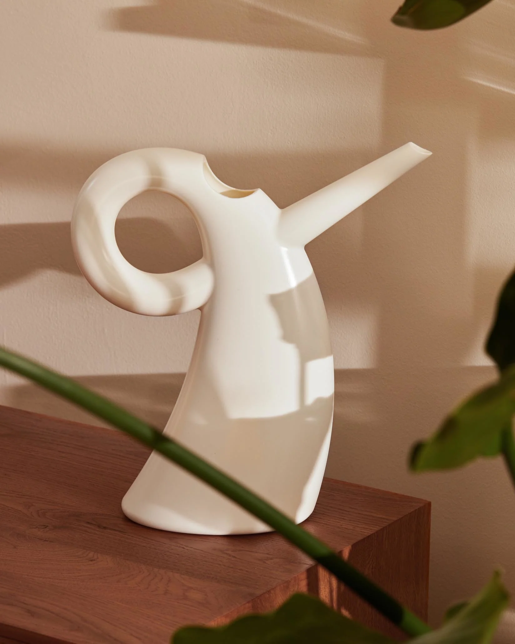 Diva Watering can Design Eero Aarnio