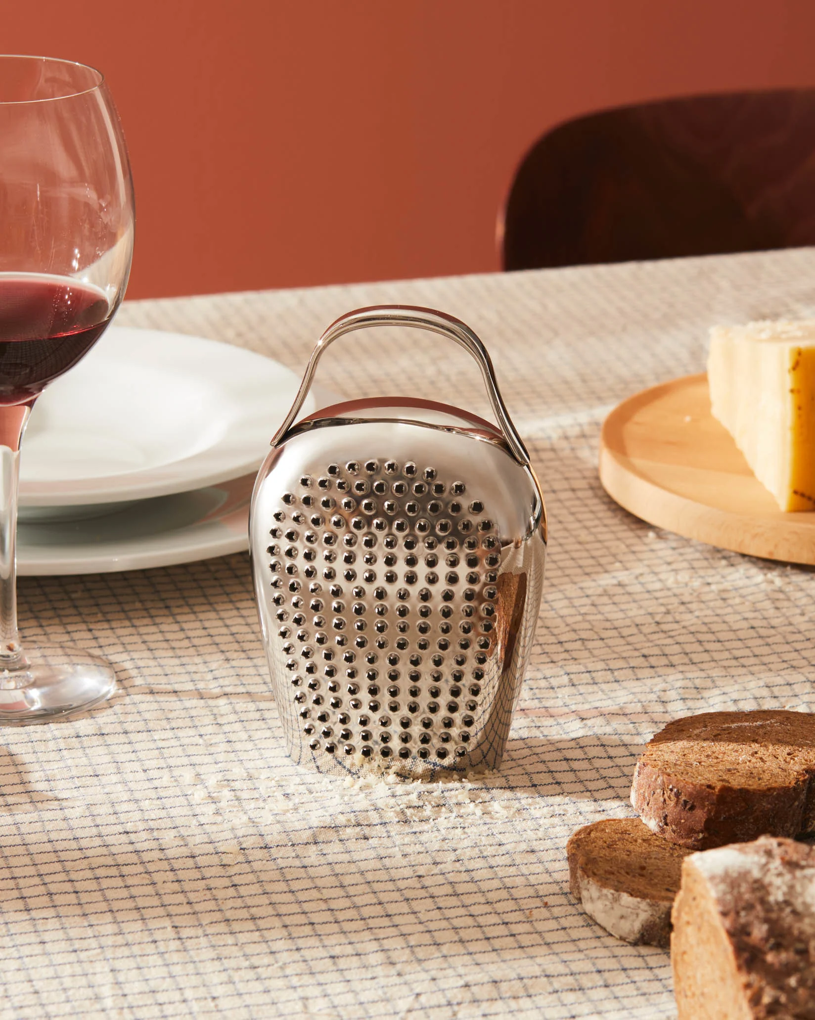 Cheese please Cheese grater Design Gabriele Chiave, Lorenza Bozzoli