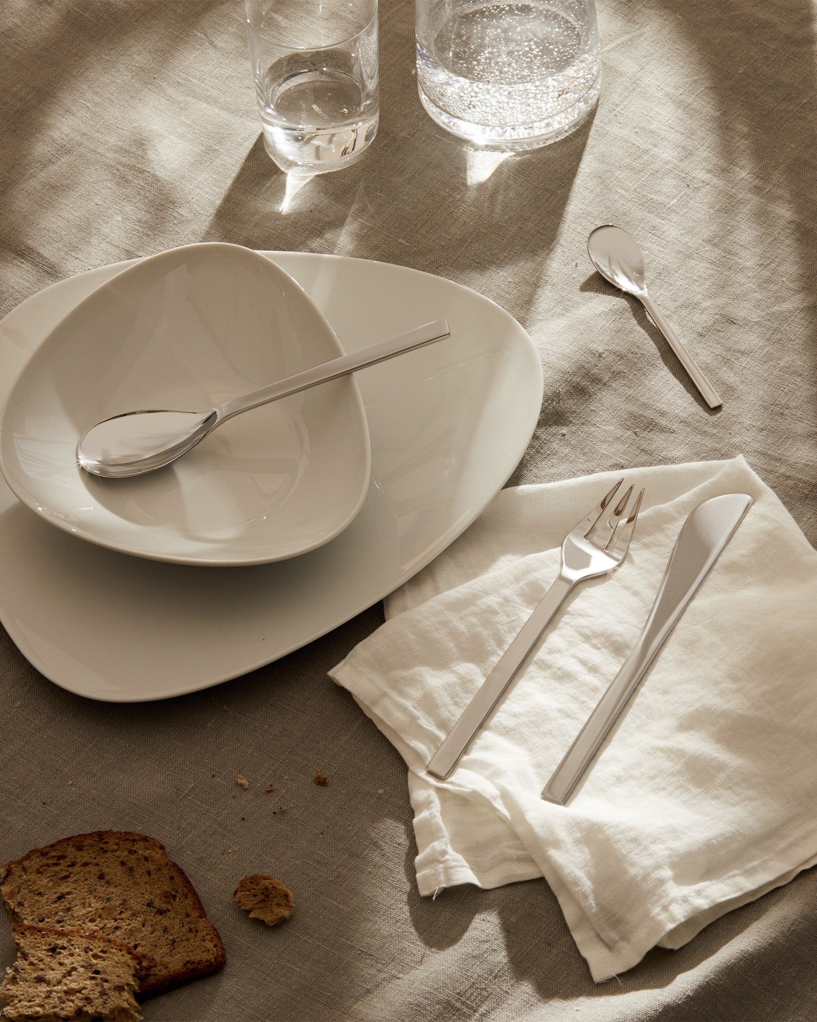 Colombina collection Table knife. 6 pieces Design Doriana e Massimiliano Fuksas