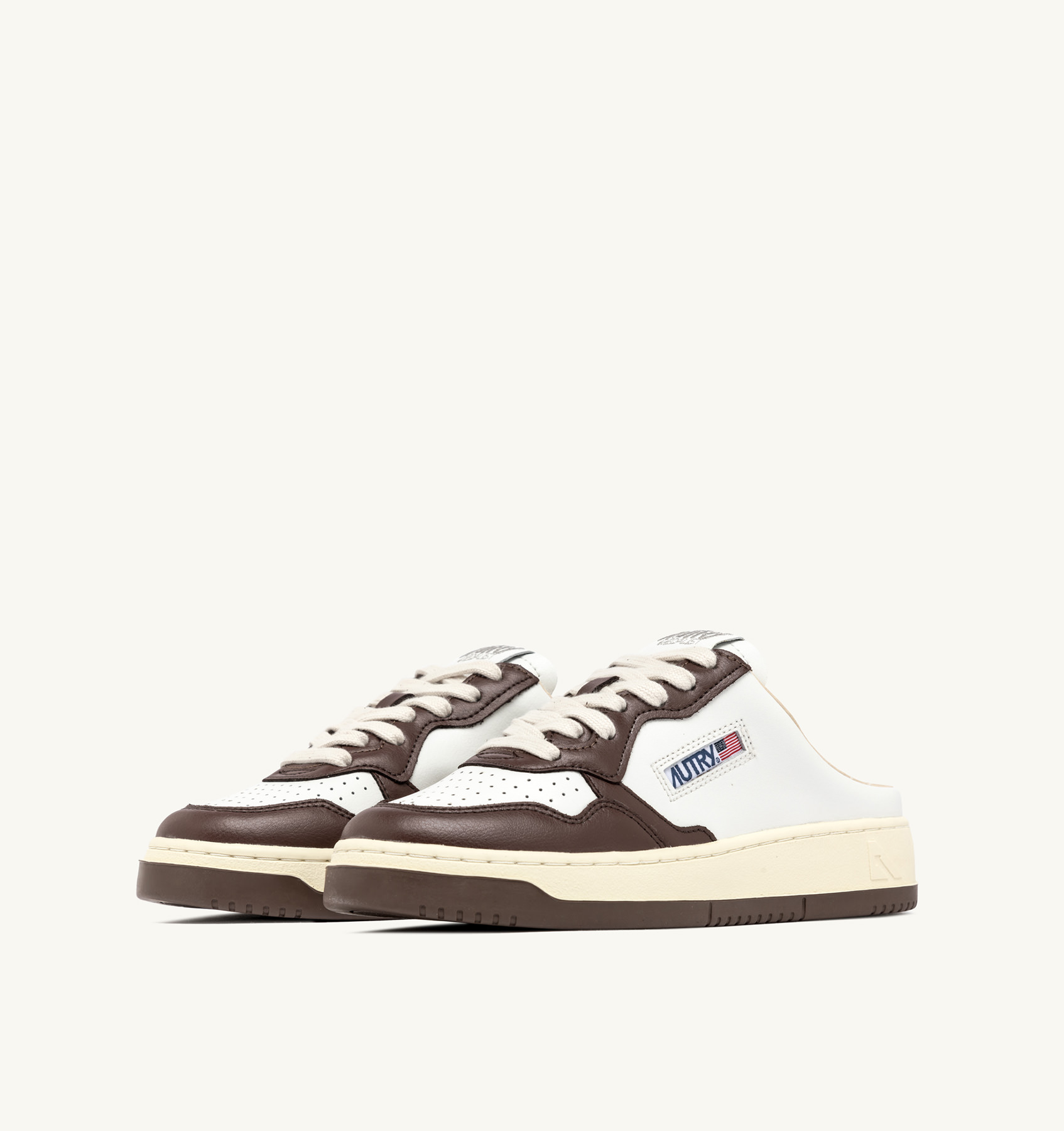 MEDALIST SABOT SNEAKERS IN WHITE AND PINECONE LEATHER