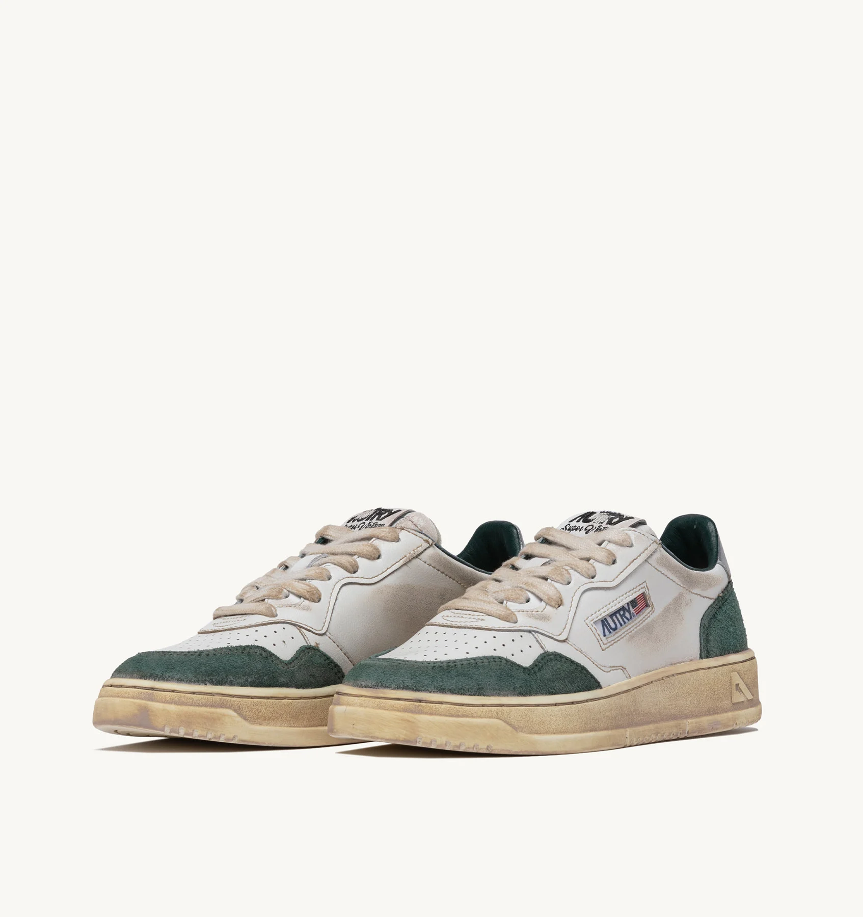 SUPER VINTAGE MEDALIST LOW SNEAKERS IN WHITE LEATHER AND GREEN SUEDE