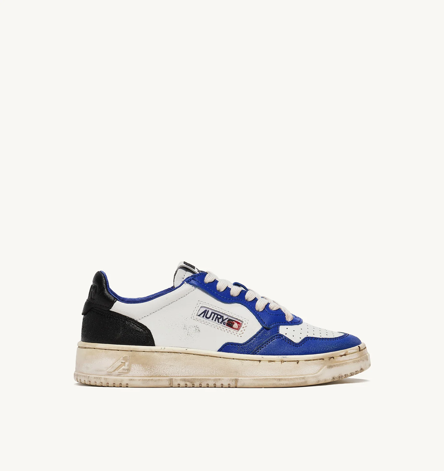 MEDALIST LOW SUPER VINTAGE SNEAKERS IN WHITE BLUE AND BLACK LEATHER