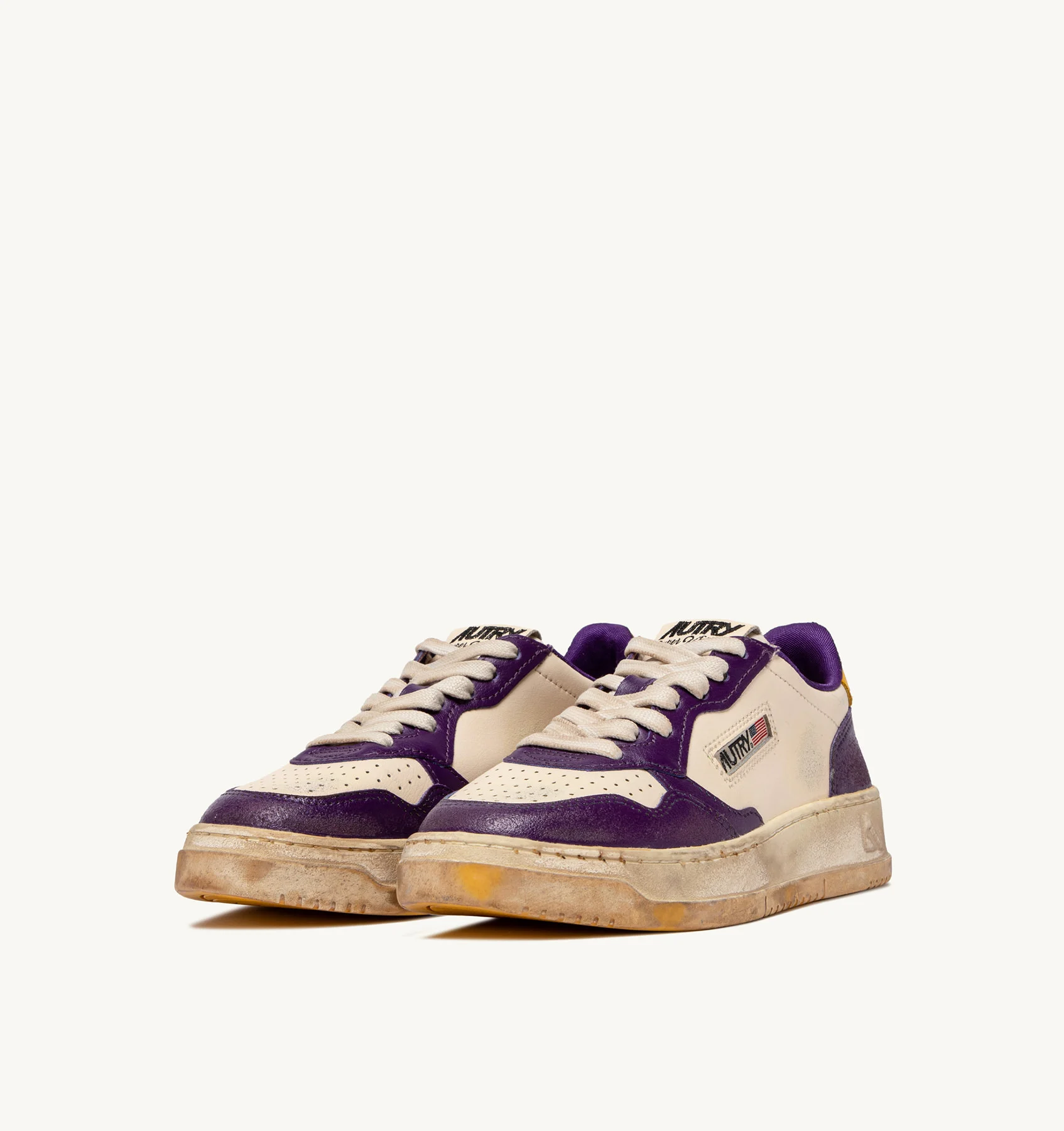 MEDALIST LOW SUPER VINTAGE SNEAKERS IN WHITE AND PURPLE LEATHER