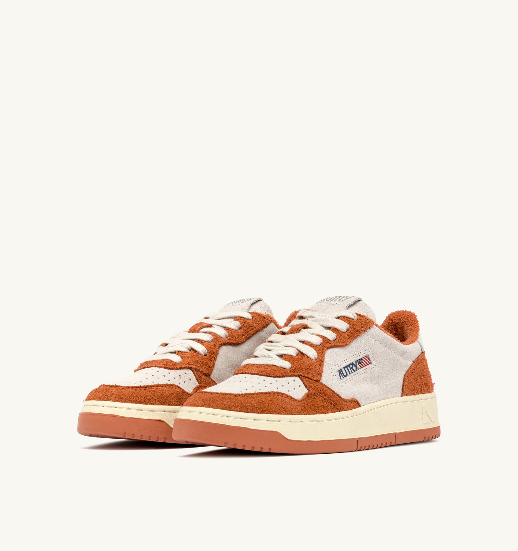 MEDALIST LOW SNEAKERS IN TERRACOTTA SUEDE