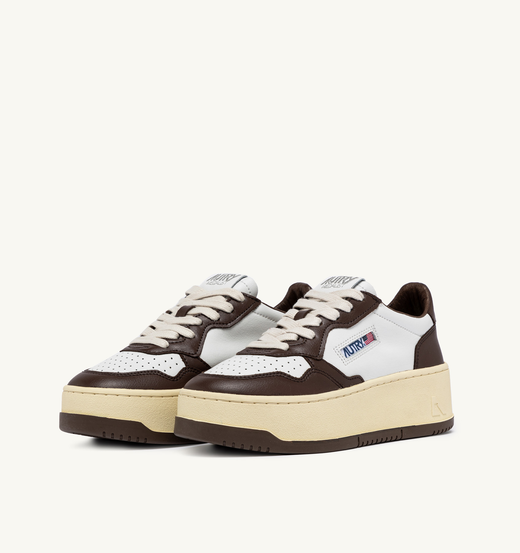 MEDALIST PLATFORM SNEAKERS IN WHITE AND CHESTNUT BROWN LEATHER
