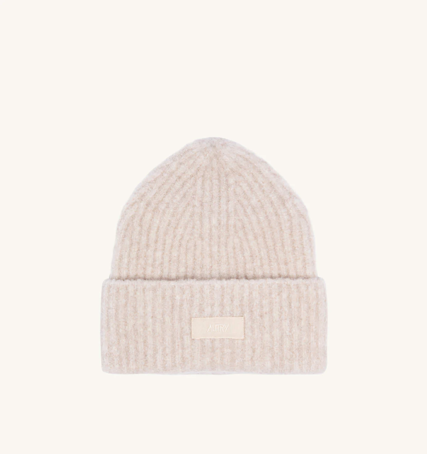 BEANIE IN WHITE WOOL