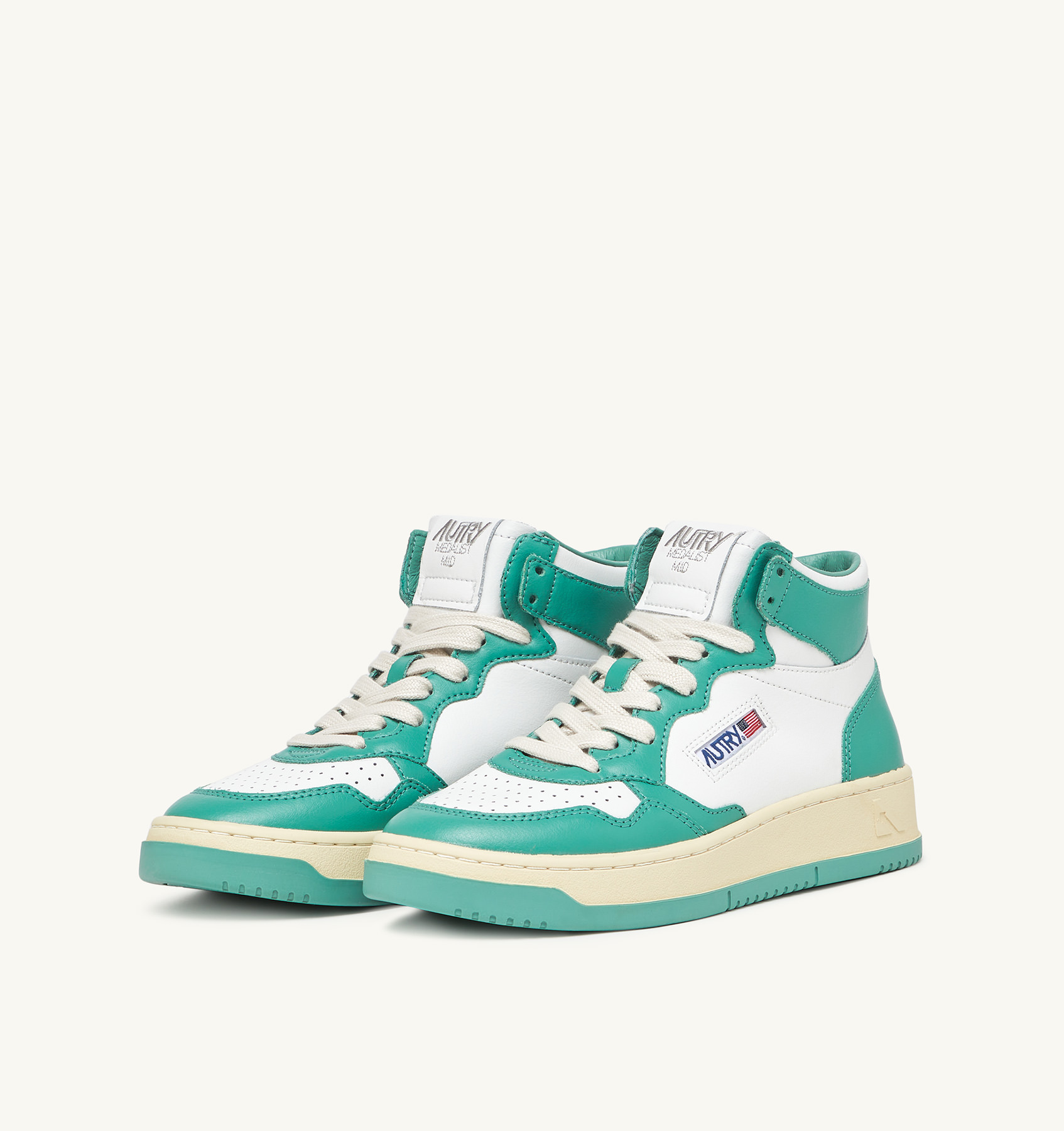 MEDALIST MID IN WHITE AND GREEN TWO-TONE LEATHER